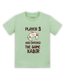 T-shirt featuring the same print