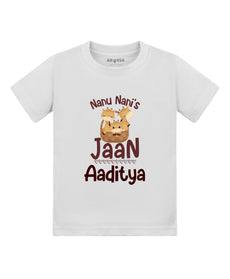 T-shirt featuring the same print